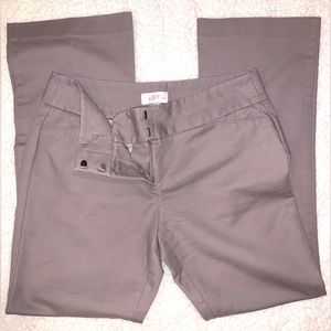 Ann Taylor Loft Women’s Khaki Pants - Petite 4